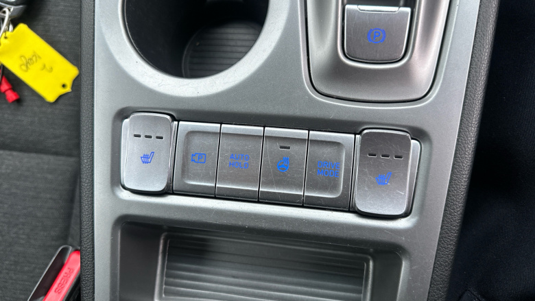 Hyundai KONA 100kW Premium 39kWh 5dr Auto Electric Hatchback